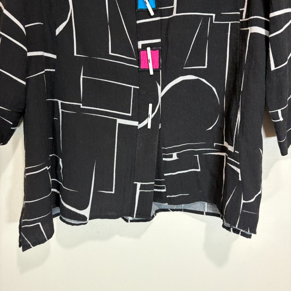 Ali Miles Black Button Down Abstract Geometric Print Pattern Artsy Top Blouse - Picture 4 of 14